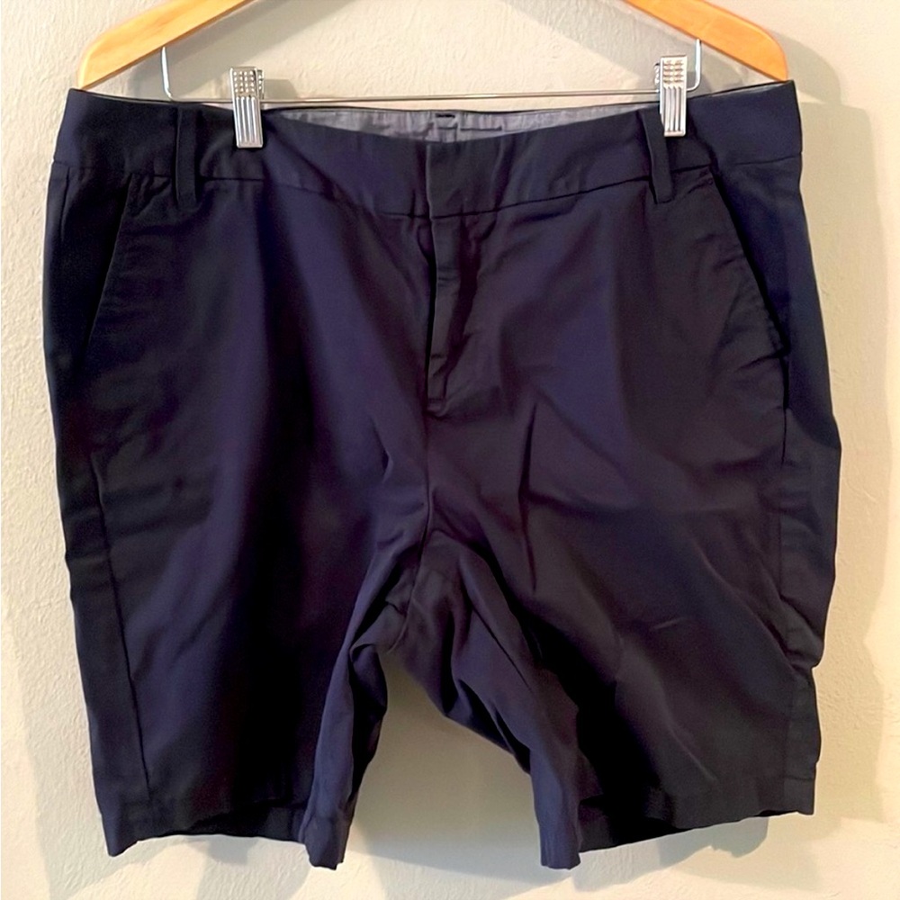 Caslon (Nordstrom) Navy Shorts
